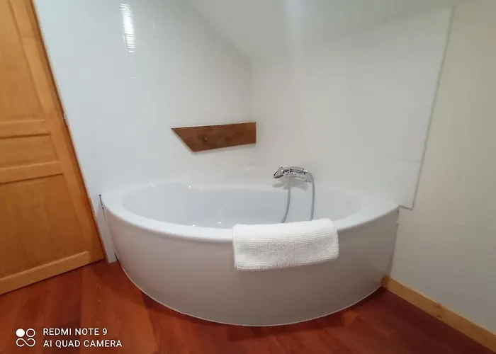 度假居 Vergnelibert Chalais (Dordogne)