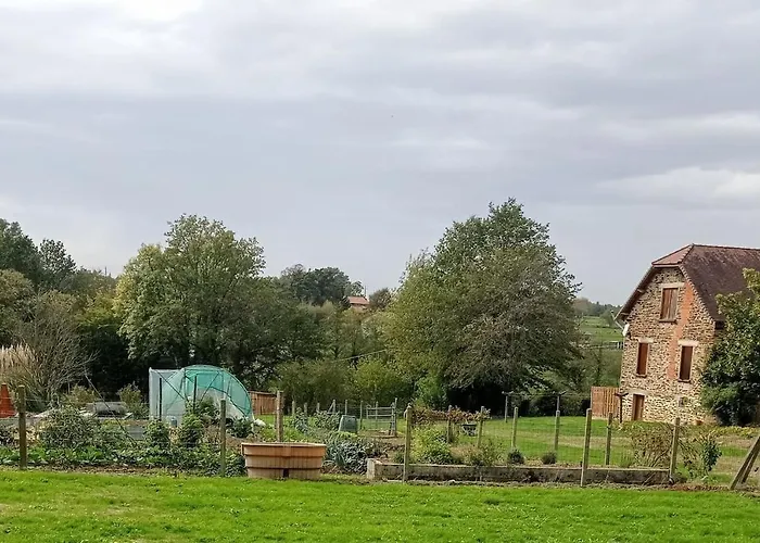 度假居 Vergnelibert Chalais (Dordogne)