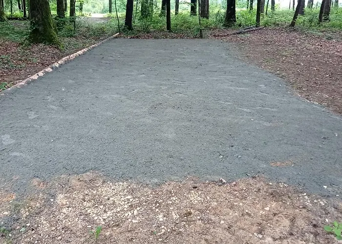 Vergnelibert 度假居 Chalais (Dordogne)